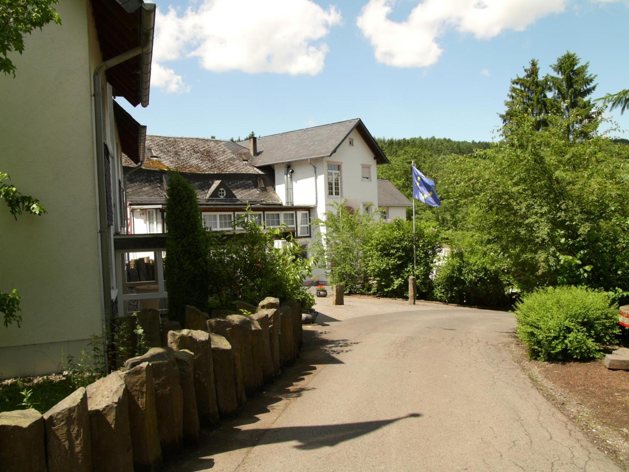 Studentenmuehle Hotel - Restaurant Nomborn Экстерьер фото
